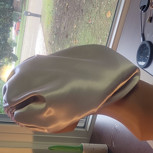 Satin reversabel hair bonnet - Picture 6 of 8